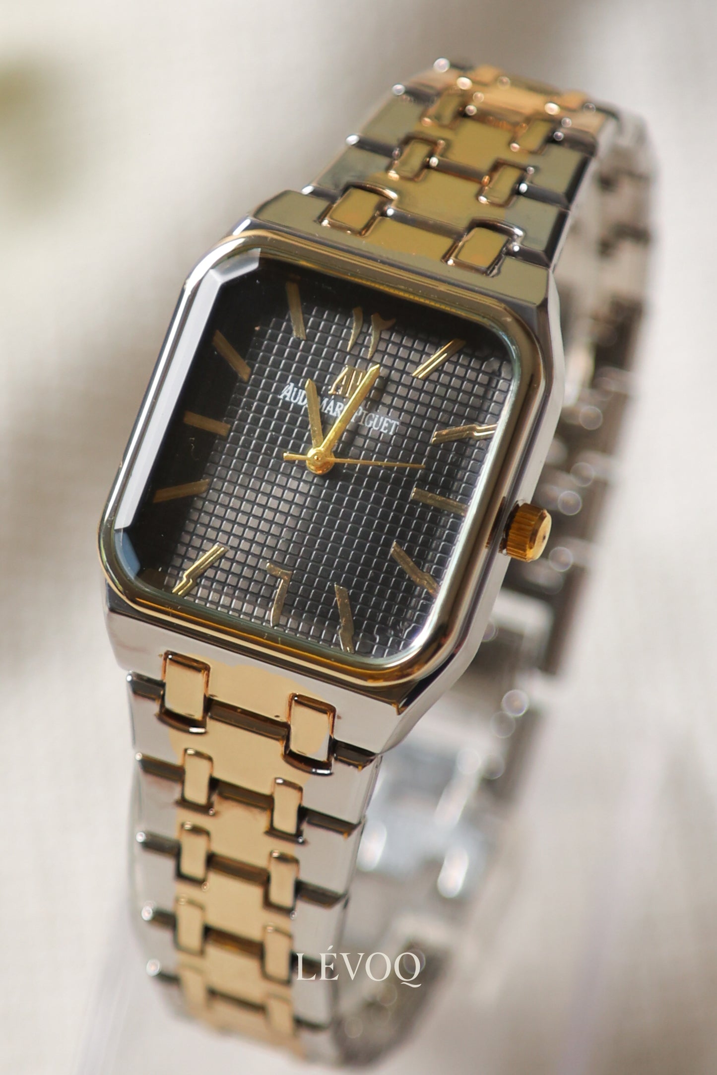 Ap Roman Twotone Black Dial