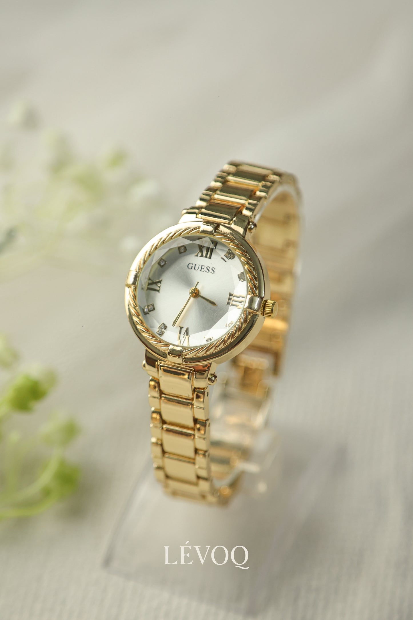 Guess Roman Gold