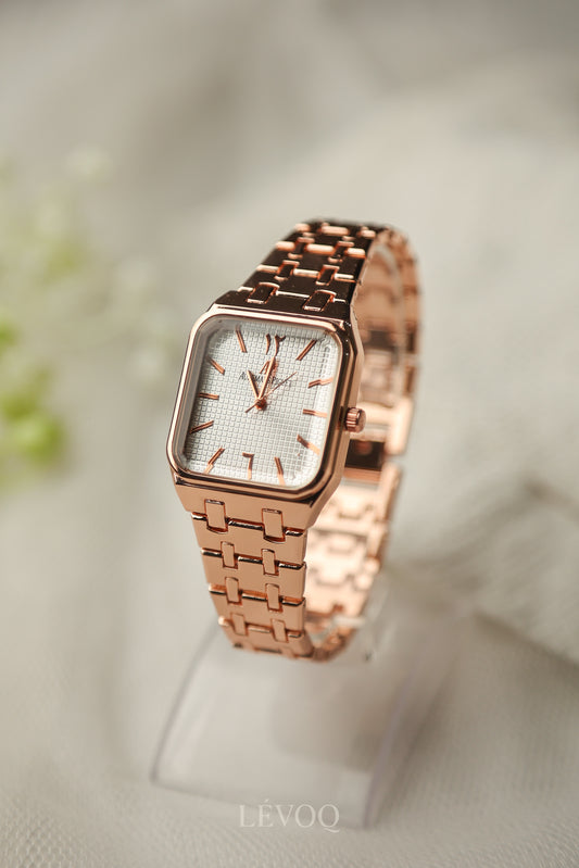 AP Roman Rose Gold
